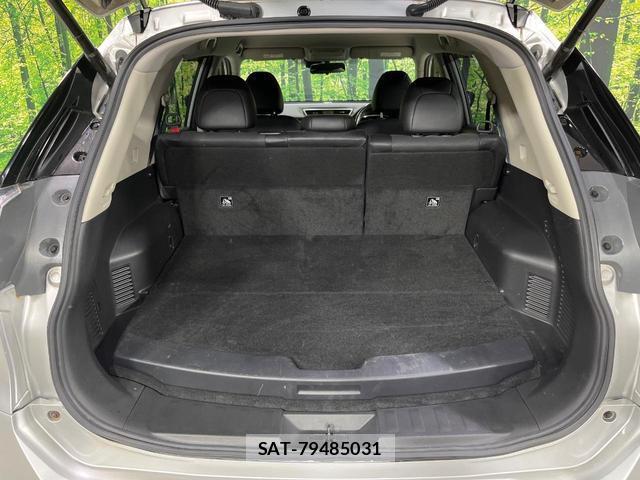 Nissan X-TRAIL 2016-06 8817828-9