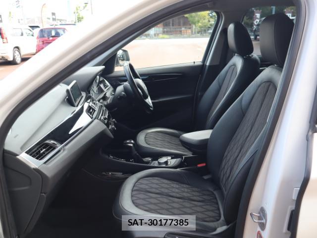 Bmw X1 2017-09 8812118-19