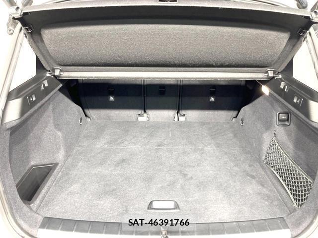 Bmw X1 2018-03 8814813-18