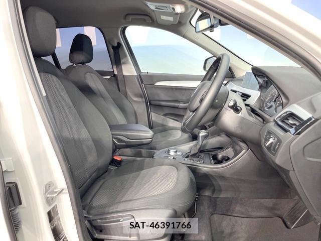 Bmw X1 2018-03 8814813-9