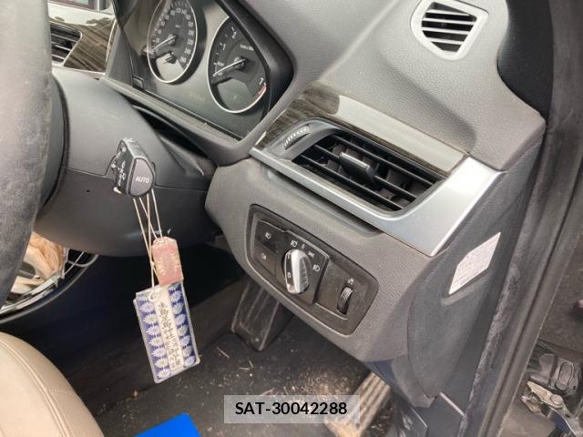 Bmw X1 2015-10 8816264-11