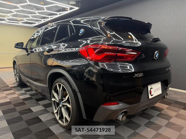 Bmw X2 2018-06 8817426-10