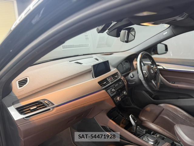Bmw X2 2018-06 8817426-12