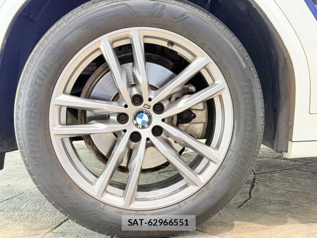 Bmw X3 2021-09 8812736-8