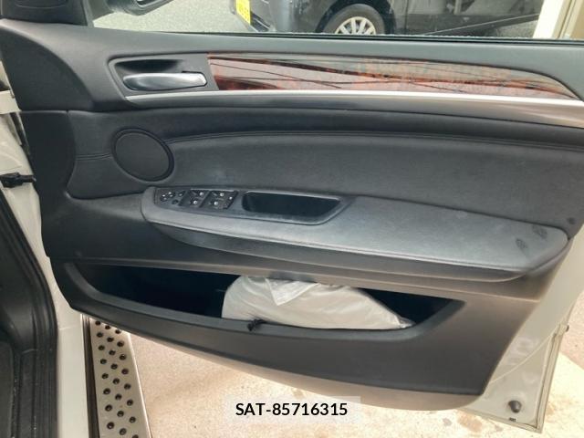Bmw X5 2013-09 8812412-14