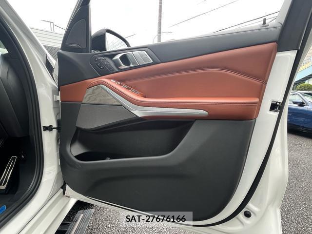 Bmw X7 2020-12 8814641-10