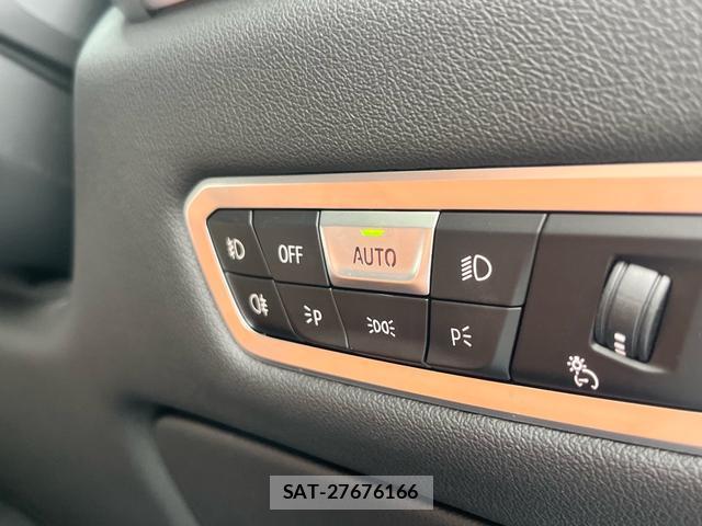 Bmw X7 2020-12 8814641-11
