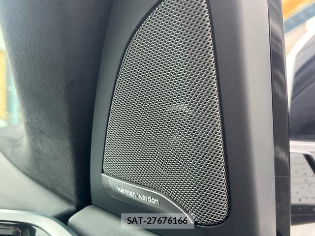 Bmw X7 2020-12 8814641-12