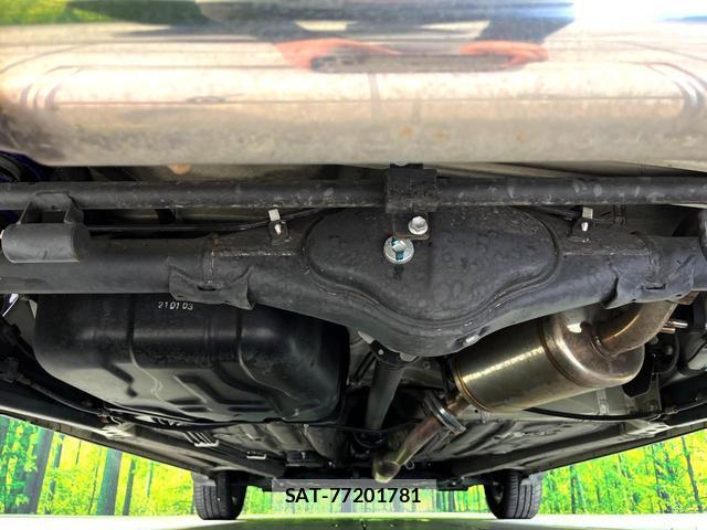 Suzuki X BEE 2020-06 8812867-18