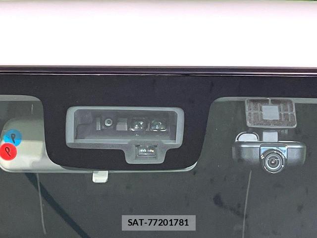 Suzuki X BEE 2020-06 8812867-4