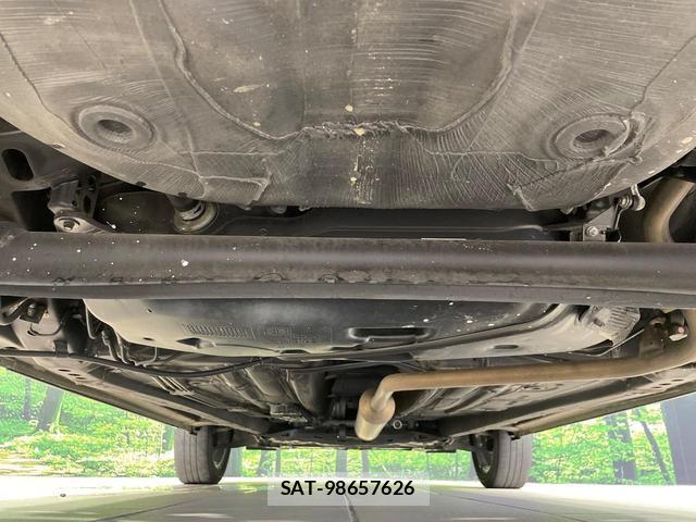 Suzuki X BEE 2022-06 8814403-18