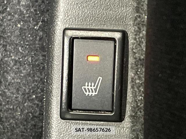 Suzuki X BEE 2022-06 8814403-6