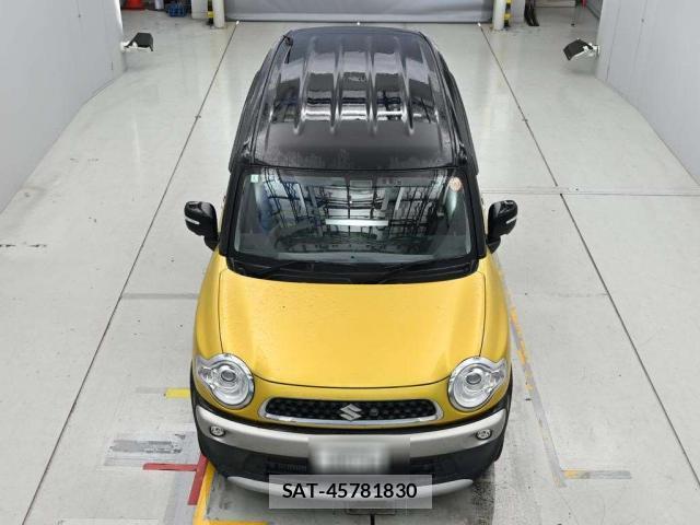 Suzuki X BEE 2018-01 8815394-10