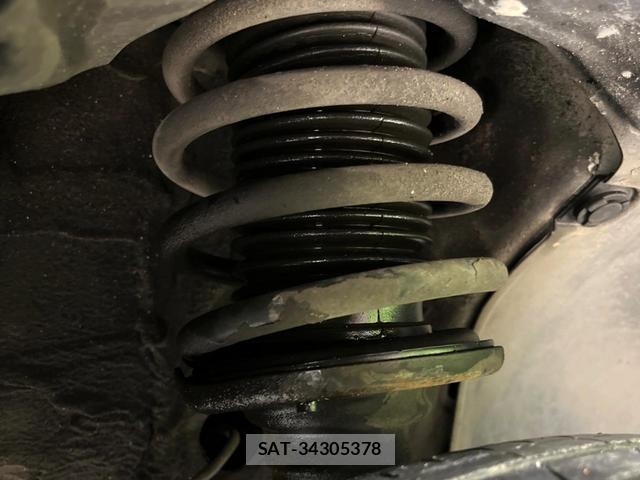 Suzuki X BEE 2019-03 8816419-18