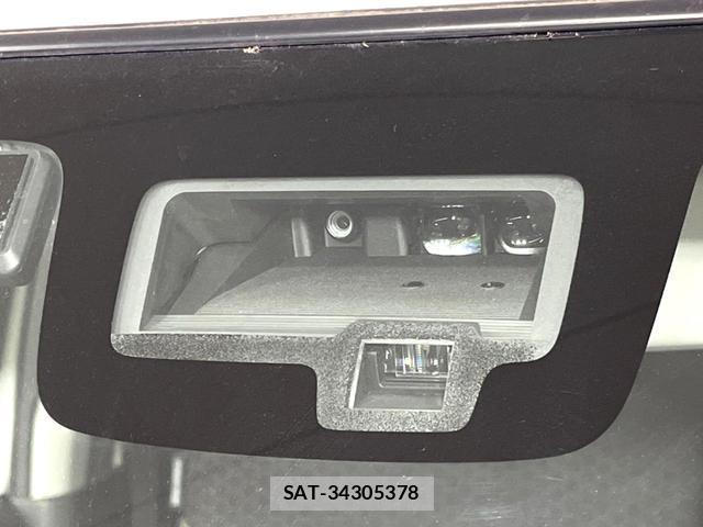Suzuki X BEE 2019-03 8816419-5
