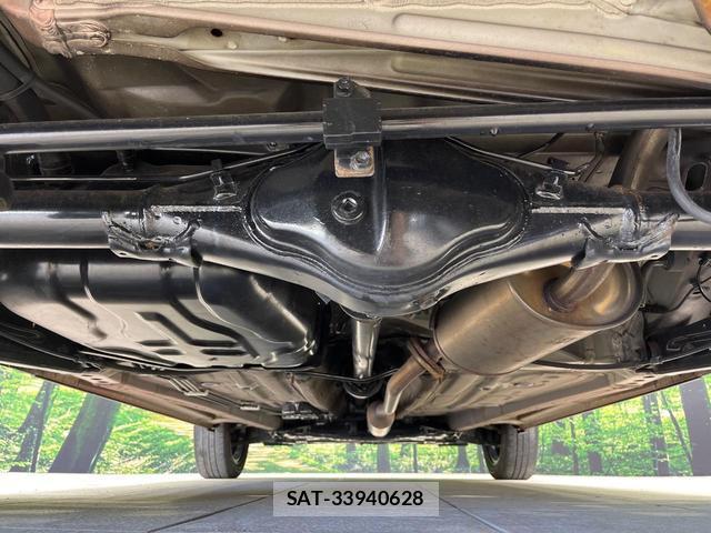 Suzuki X BEE 2019-10 8817831-18