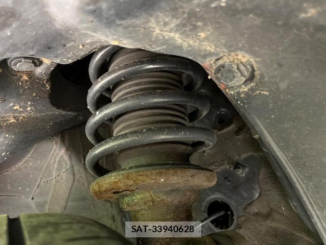 Suzuki X BEE 2019-10 8817831-19