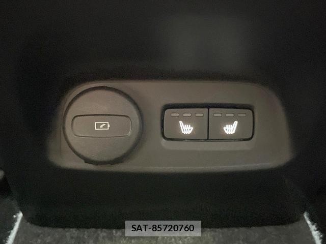 Volvo XC40 2022-01 8812148-15