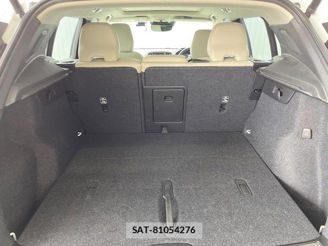 Volvo XC40 2021-12 8812152-17