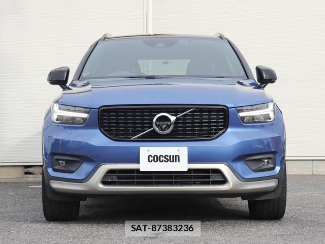 Volvo XC40 2019-03 8812162-4