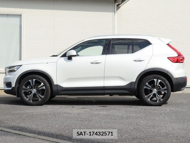 Volvo XC40 2018-11 8812168-10