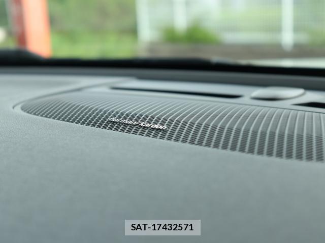 Volvo XC40 2018-11 8812168-17