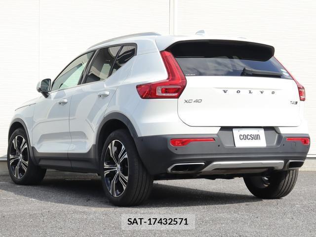Volvo XC40 2018-11 8812168-9