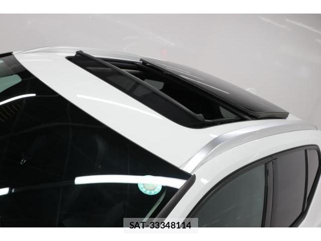 Volvo XC40 2019-11 8812947-17