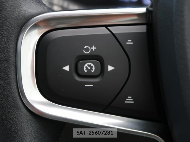 Volvo XC40 2020-09 8813223-13