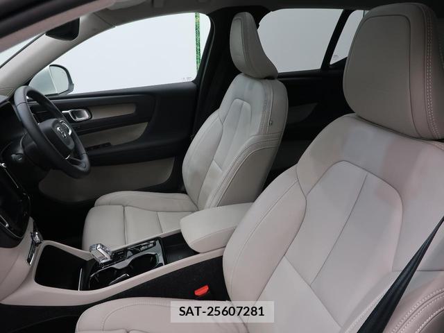 Volvo XC40 2020-09 8813223-19