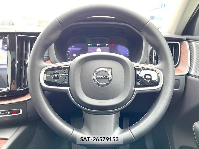 Volvo XC60 2024-08 8814356-10