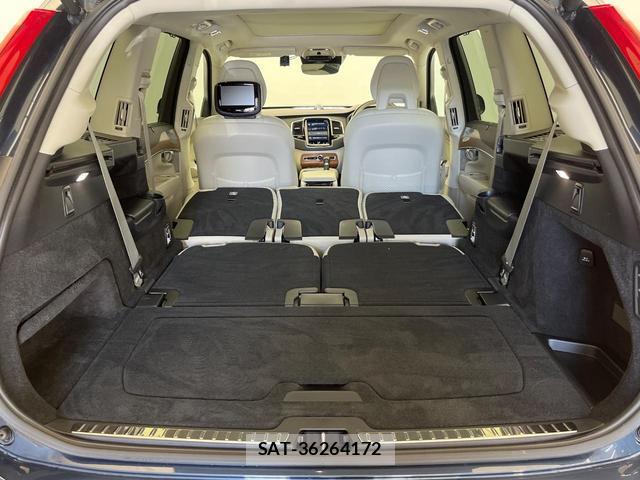 Volvo XC90 2017-07 8812145-14