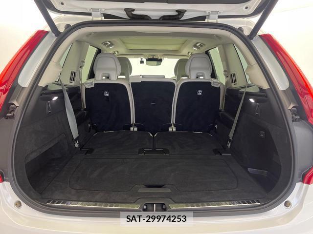 Volvo XC90 2021-03 8812147-15