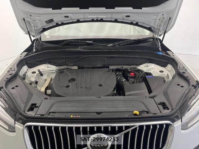 Volvo XC90 2021-03 8812147-16