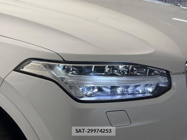 Volvo XC90 2021-03 8812147-17
