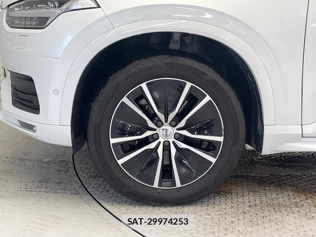 Volvo XC90 2021-03 8812147-18