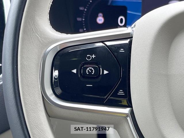 Volvo XC90 2024-03 8812154-12