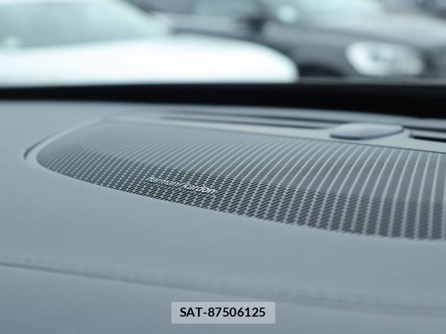 Volvo XC90 2019-12 8812171-18
