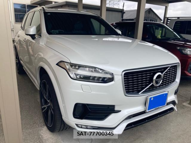 Volvo XC90 2016-08 8812530-1