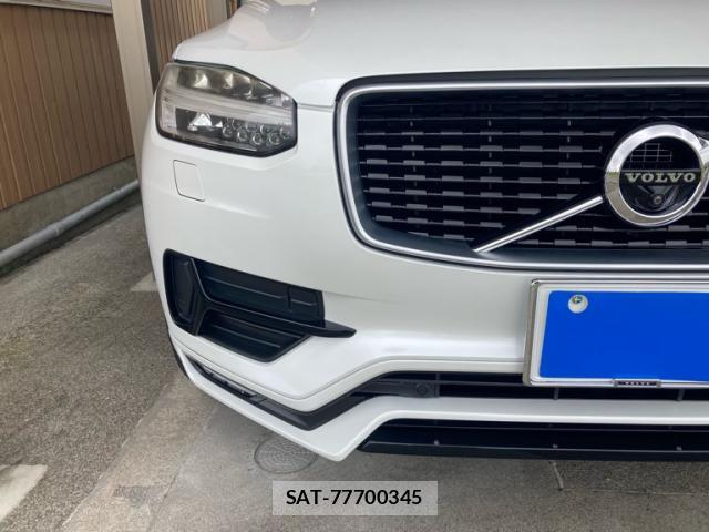 Volvo XC90 2016-08 8812530-12
