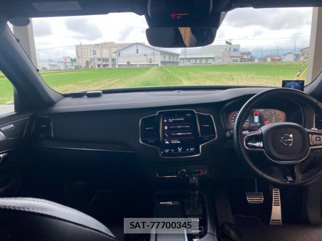 Volvo XC90 2016-08 8812530-17