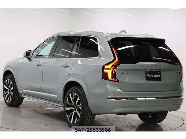 Volvo XC90 2026-06 8814043-7