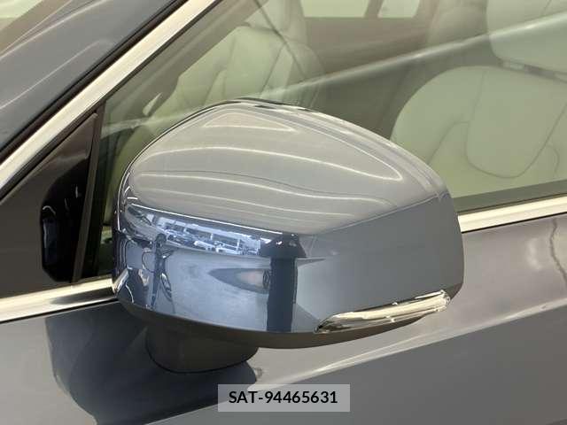 Volvo XC90 2025-09 8814280-13