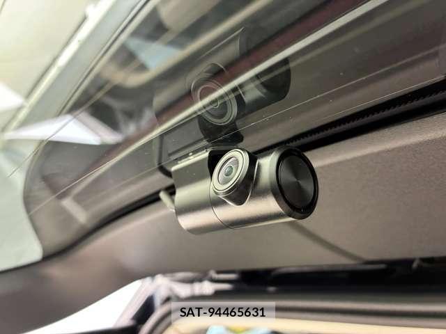 Volvo XC90 2025-09 8814280-18