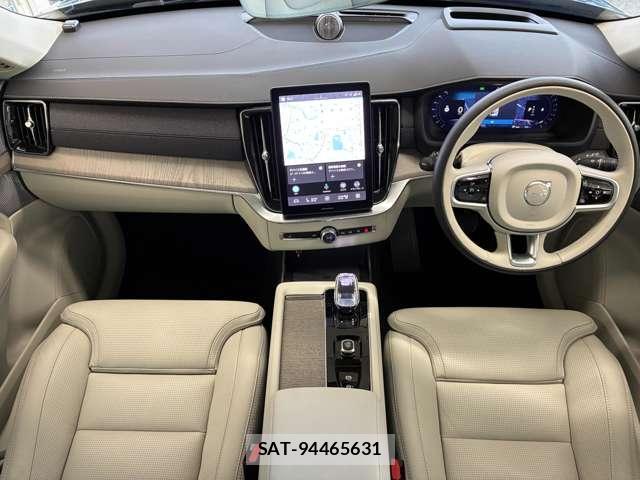 Volvo XC90 2025-09 8814280-4