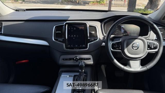 Volvo XC90 2018-06 8815522-2