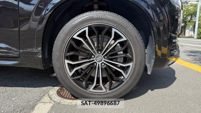 Volvo XC90 2018-06 8815522-8