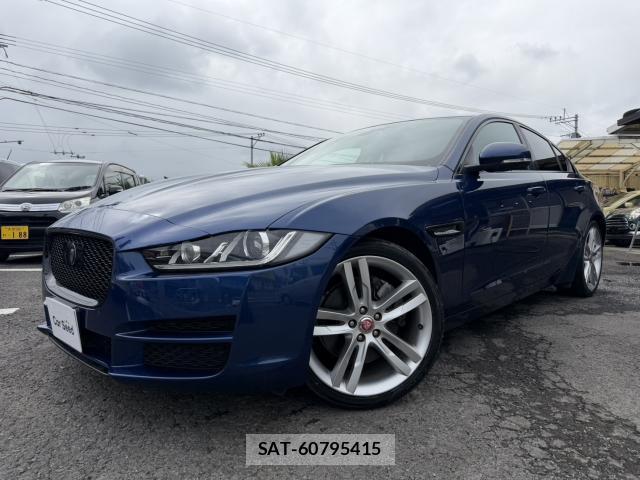 Jaguar XE 2016-12 8817533-0