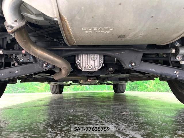 Subaru XV HYBRID 2013-09 8813203-18
