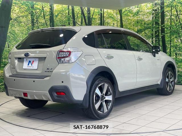 Subaru XV HYBRID 2015-10 8814396-16